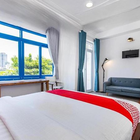 Gis Hotel Nha Trang & Motorbike Rental Exteriör bild